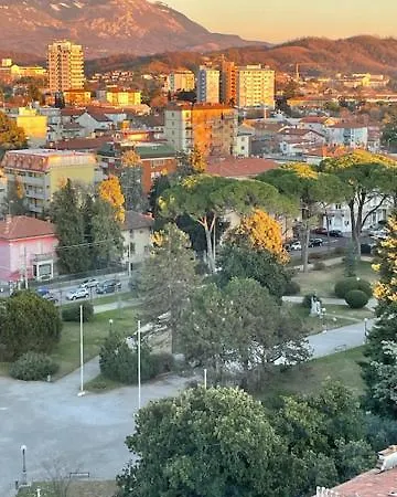 Con Vista *